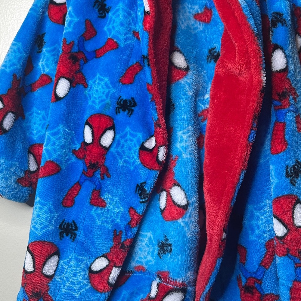 Marvel Spidey and Friends Red and Blue Fleece Robe